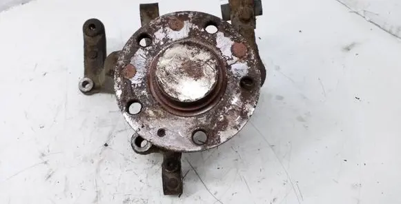 Audi A3 S3 A3 Sportback 8P Rear wheel hub spindle/knuckle 