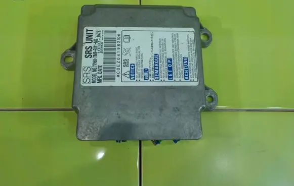 Honda Insight Airbag control unit/module 77960TM8E811M2