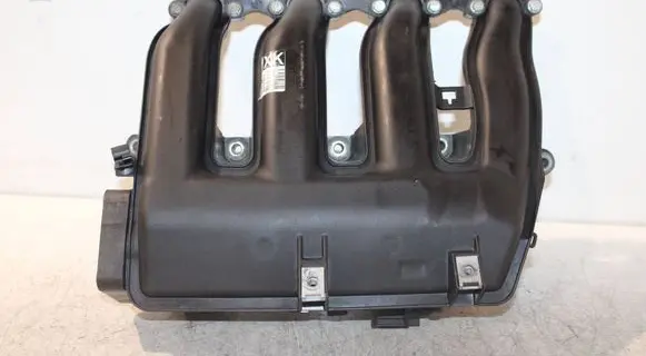 BMW 5 E60 E61 Intake manifold 7787318 7788194