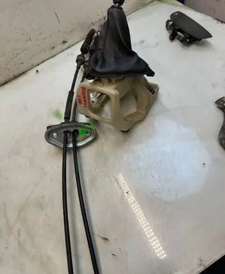 Hyundai i10 Gear selector/shifter in gearbox 32321