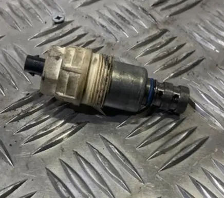 Mercedes-Benz Sprinter W906 Camshaft vanos timing valve A6511800315 T26100201