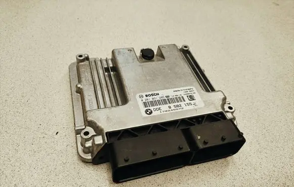 BMW 4 F32 F33 Engine control unit/module 0281031285 8582155 170245572