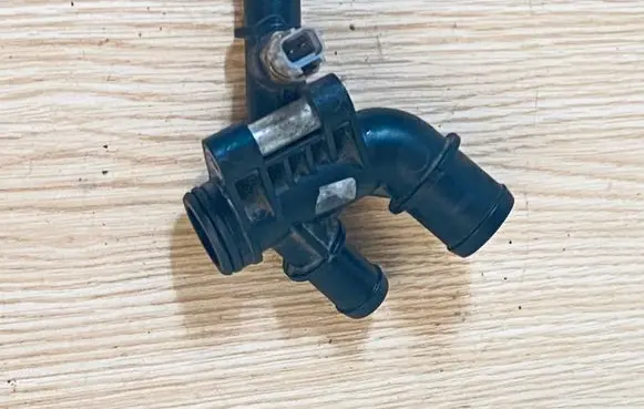 Ford Focus ST Engine coolant pipe/hose DS7G8K556CC D38ZC