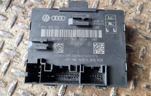 Audi A5 8T 8F Door control unit/module 8T0959795H