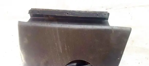 Glove box