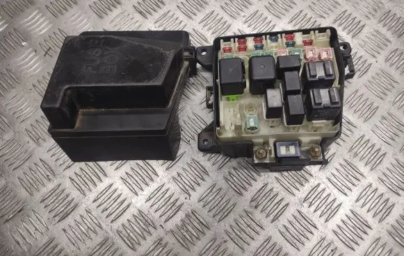 Mazda Premacy Fuse box set PA66PPE