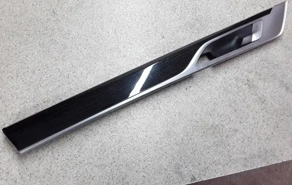 BMW 7 G11 G12 Front door trim bar 7851831