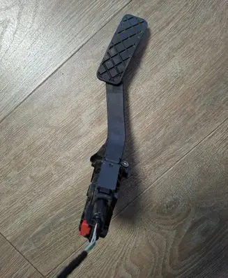 Skoda Karoq Accelerator throttle pedal 5Q2723503D