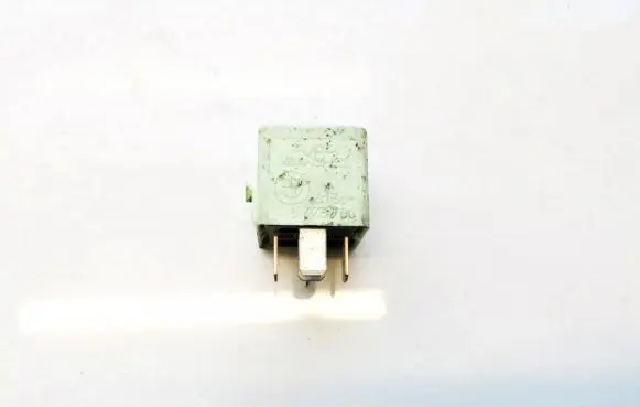 BMW X3 E83 Other relay 61368373700 61.36-8373700