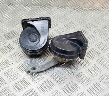 Jaguar XF X250 Horn signal 8X2313A803AB