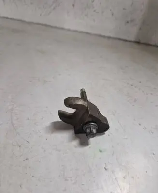Citroen C4 Grand Picasso Fuel Injector clamp holder 