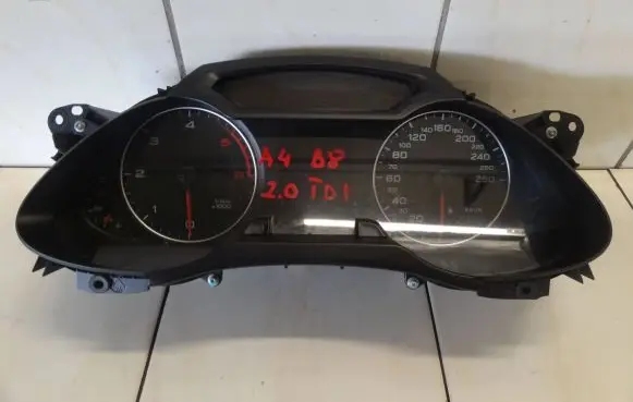 Audi A4 S4 B8 8K Speedometer (instrument cluster) 8K0920930D