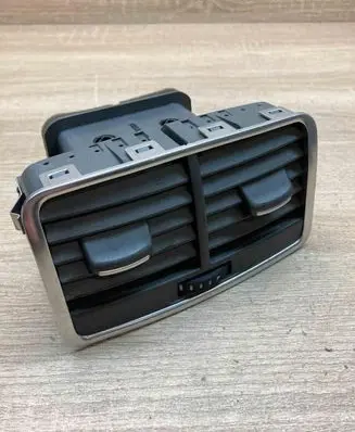 Audi A6 S6 C6 4F Rear air vent grill 4F0819203B