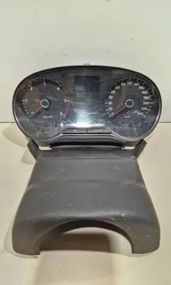 Volkswagen Polo V 6R Speedometer (instrument cluster) 6R0920861E 1020700424 6r0858560c
