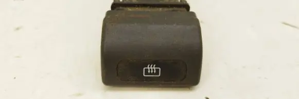 Subaru Forester SF Windscreen/window heater switch