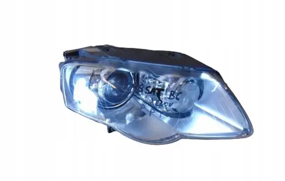 Volkswagen PASSAT B6 Headlight/headlamp 3C0941754D