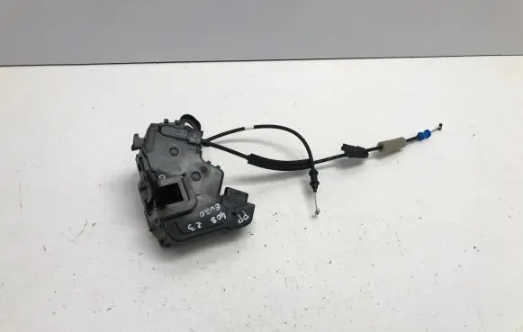 Peugeot 408 P54 Front door lock 9835556980
