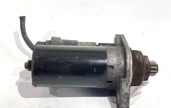 Volkswagen Touran I Starter motor 0001123012