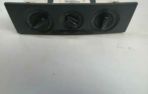Skoda Octavia Mk1 (1U) Climate control unit 6Y0820045B