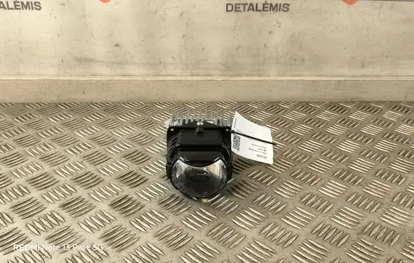 Volkswagen Polo VI Headlight part 90120588 L90104044