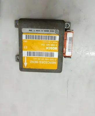 Mercedes-Benz Sprinter W901 W902 W903 W904 Airbag control unit/module 0004460042 0285001124