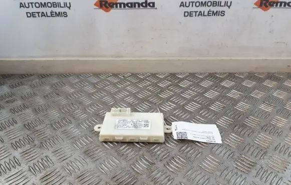 Mercedes-Benz CLA C117 X117 W117 Other control units/modules A2129009729 A2129010107