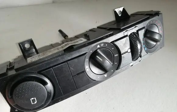 Mercedes-Benz Sprinter W906 Climate control unit A9068300485KZ A9068300485