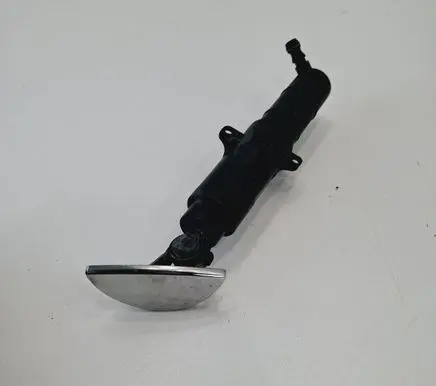 Mini One - Cooper Clubman R55 Headlight washer spray nozzle