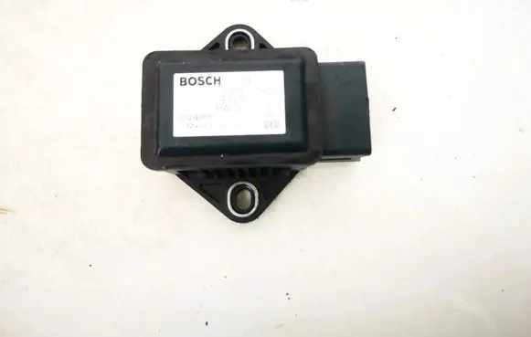 BMW 5 E60 E61 ESP acceleration yaw rate sensor 0265005266 34.52-6758750