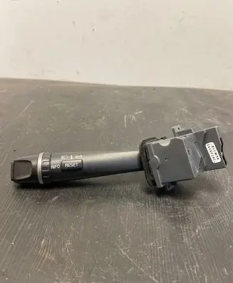 Volvo XC90 Indicator stalk 30739293 06W11D