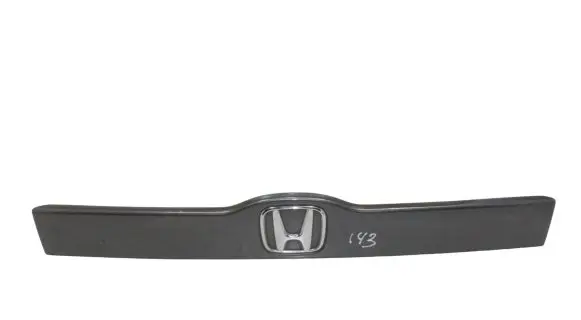 Honda Insight Trunk door license plate light bar 74890TM8