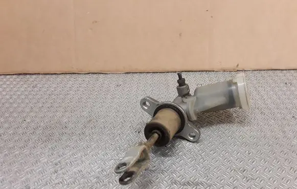 Nissan Terrano Clutch master cylinder 
