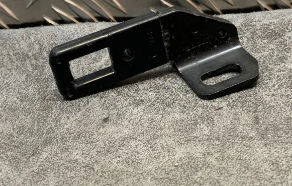 BMW X5 E70 Rear door lock loop/hook striker 7149629