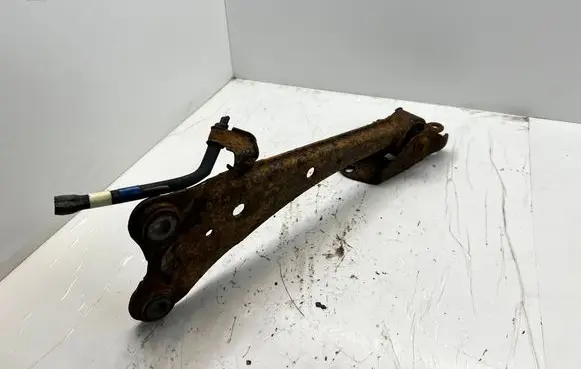 Toyota RAV 4 (XA30) Rear control arm 