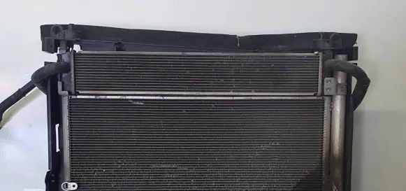Toyota Prius+ (ZVW40) Radiator set 1002222152
