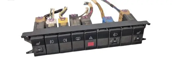 Audi A6 S6 C4 4A A set of switches 