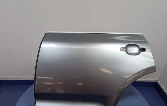 Porsche Cayenne (9PA) Rear door