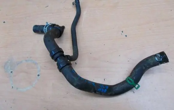 Renault Captur Engine coolant pipe/hose