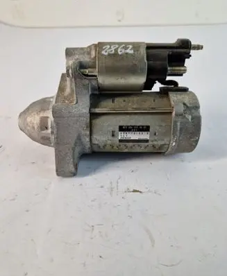 Mercedes-Benz E W212 Starter motor A0061514501