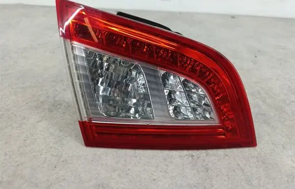 Peugeot 508 Tailgate rear/tail lights 9686780580