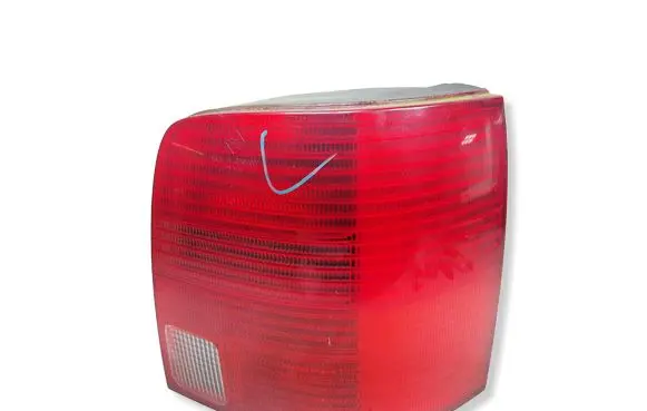 Volkswagen PASSAT B5 Rear/tail lights 149116KASACJA 149116