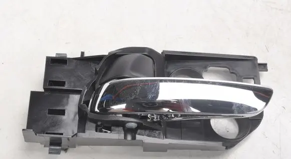 Honda HR-V Front door interior handle