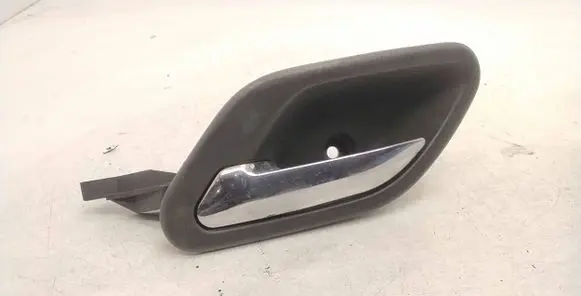 BMW 5 E39 Front door interior handle 8226049
