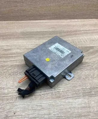 Mercedes-Benz E W211 Phone control unit/module A2118203185 2855V0011 AKG