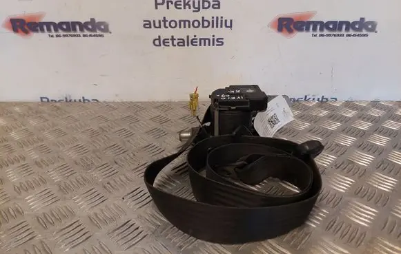 Iveco Daily 40.8 Front seatbelt 3301728CA1