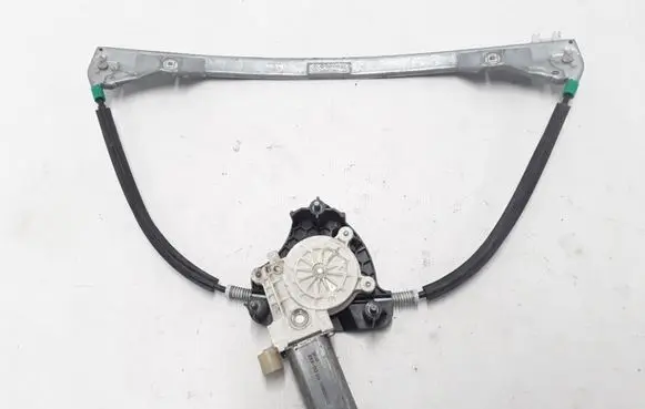 Renault Clio II Front window lifting mechanism without motor 8200078020
