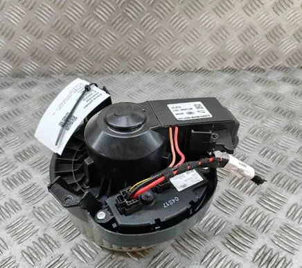 Jaguar XE Heater fan/blower GX7319E624AA MB4998000162