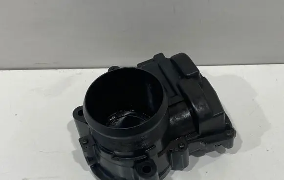 Mini One - Cooper Coupe R56 Throttle valve 7576698 A2C53279371