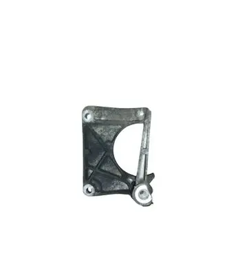 BMW 5 E60 E61 Engine mounting bracket 6761117