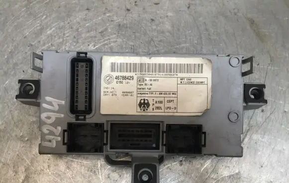 Fiat Punto (199) Central body control module 46788429 0090607 AI000072